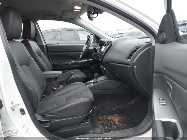 2019 MITSUBISHI OUTLANDER SPORT JA4AR4AW8KU014741 Photo 4