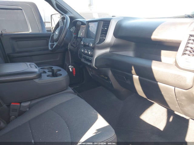 Продаж на аукціоні авто 2024 Ram 2500 Tradesman  4x4 8' Box, vin: 3C6UR5HL6RG190096, номер лоту: 44120958