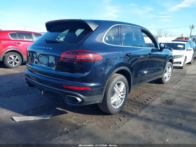 2016 PORSCHE CAYENNE WP1AA2A25GLA10088 Photo 3