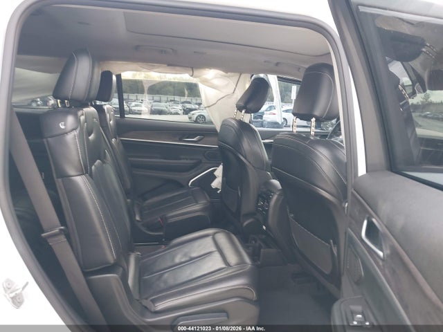 1C4RJJBG3N8548328 Jeep Grand Cherokee L Limited 4x2