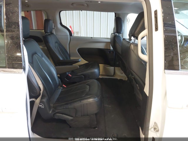 2C4RC1BG1KR554106 Chrysler Pacifica Touring L