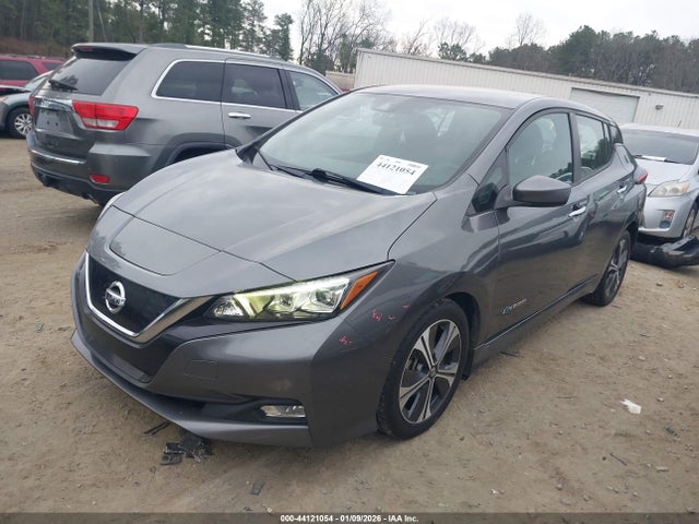 1N4AZ1CP7JC305364 Nissan LEAF SV