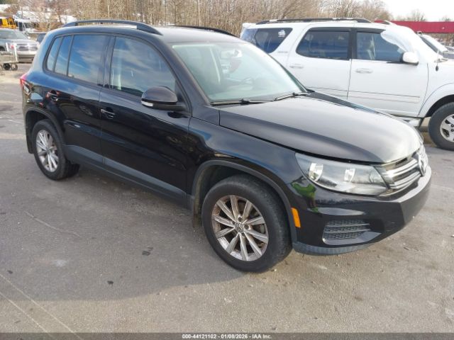 2017 VOLKSWAGEN TIGUAN WVGAV7AX7HK046852