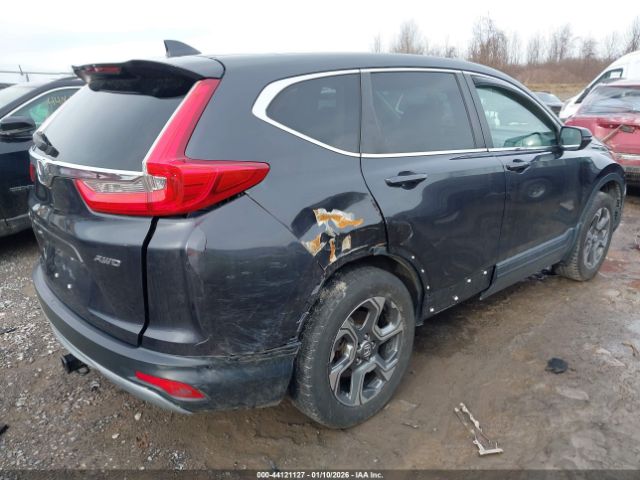 2018 HONDA CR-V 7FARW2H5XJE033631 Photo 3