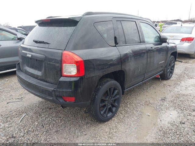 2012 JEEP COMPASS 1C4NJCEBXCD696443 Photo 3
