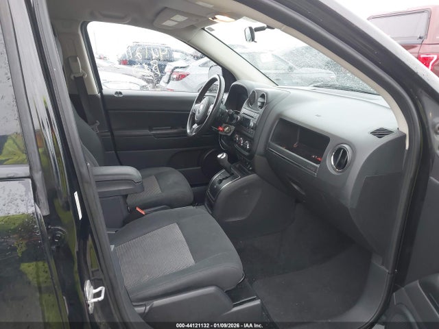 2012 JEEP COMPASS 1C4NJCEBXCD696443 Photo 4