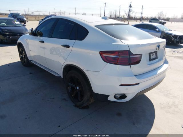 2014 BMW X6 5UXFG2C58E0C44092 Photo 2