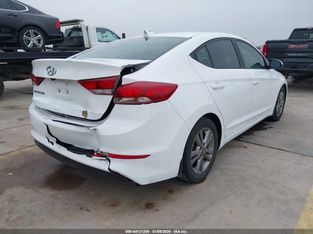 5NPD84LF1HH026591 Hyundai ELANTRA SE