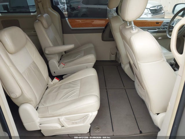 Aukcja sprzedaży 2008 Chrysler Town & Country Limited, vin: 2A8HR64X78R741145, numer aukcji: 44121258