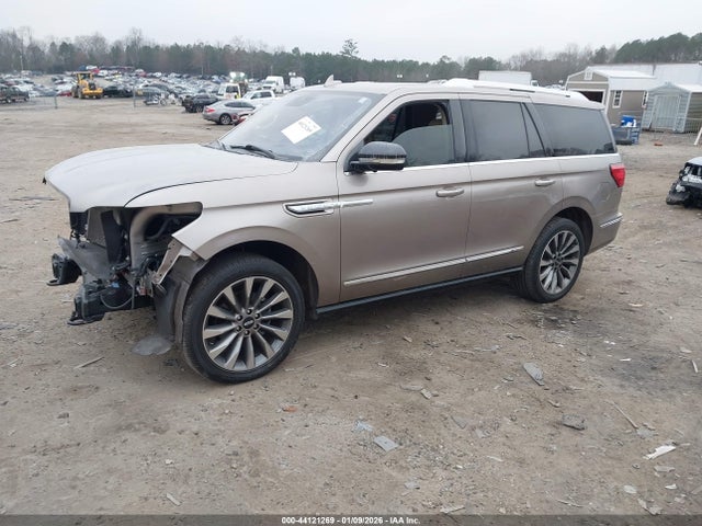 5LMJJ2LT4LEL11630 Lincoln Navigator Reserve