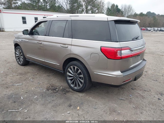 5LMJJ2LT4LEL11630 Lincoln Navigator Reserve