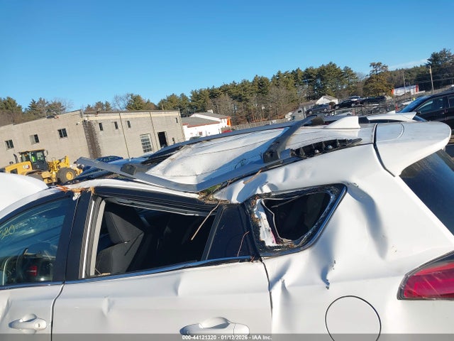 Toyota Rav4 Xle 2018 JTMRFREV9JD240754 Image 6