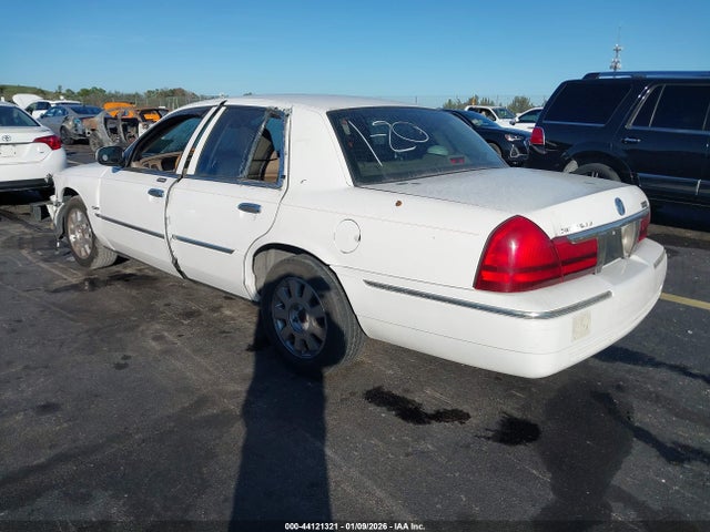 2005 MERCURY GRAND MARQUIS 2MEHM75W05X667168 Photo 2