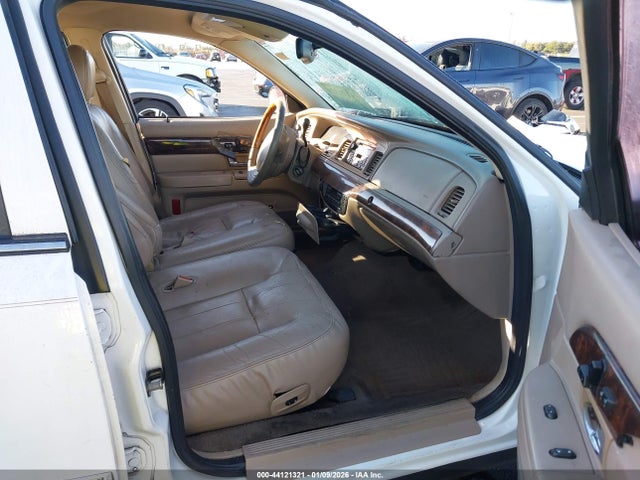 2005 MERCURY GRAND MARQUIS 2MEHM75W05X667168 Photo 4