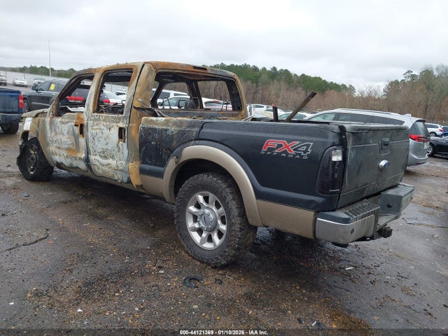 2013 FORD F-250 1FT7W2BT1DEB85703 Photo 2