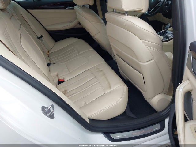 2018 BMW 530I WBAJA5C5XJWA35942 Photo 7