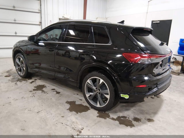 2022 AUDI Q4 E-TRON WA1H2BFZ1NP033824 Photo 2