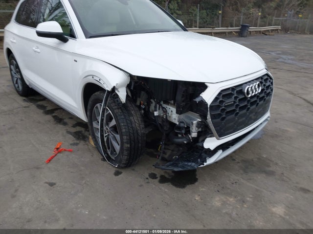 Продаж на аукціоні авто 2023 Audi Q5 Premium 45 Tfsi S Line Quattro, vin: WA1GAAFY2P2097077, номер лоту: 44121501