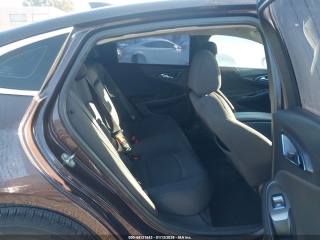 1G1ZE5ST1GF287944 Chevrolet MALIBU 1LT