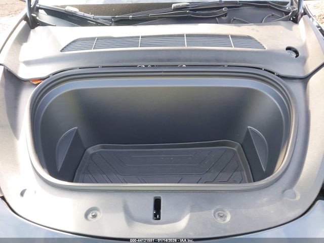 2024 TESLA MODEL Y 7SAYGDEE2RA232074 Photo 9
