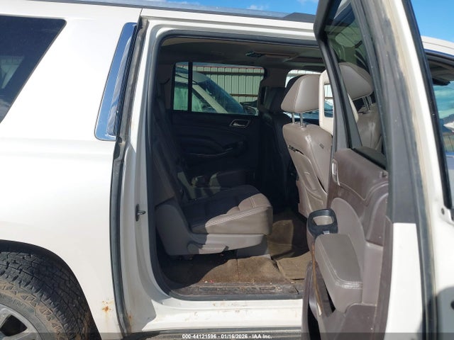 Продажа на аукционе авто 2015 Gmc Yukon Xl 1500 Denali, vin: 1GKS2JKJXFR553732, номер лота: 44121596