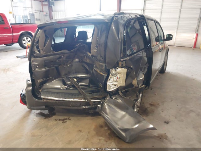 44121609 :رقم المزاد ، 2C4RDGCG5JR215524 vin ، 2018 Dodge Grand Caravan Sxt مزاد بيع