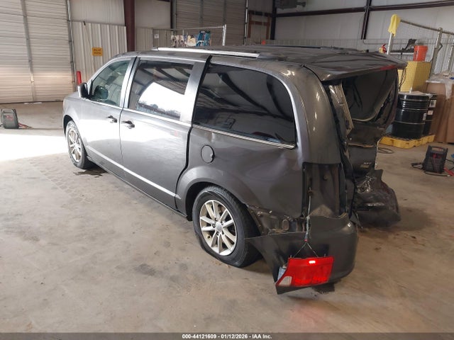 44121609 :رقم المزاد ، 2C4RDGCG5JR215524 vin ، 2018 Dodge Grand Caravan Sxt مزاد بيع
