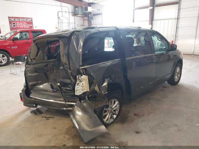 44121609 :رقم المزاد ، 2C4RDGCG5JR215524 vin ، 2018 Dodge Grand Caravan Sxt مزاد بيع