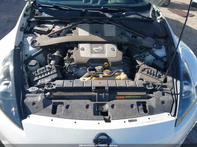 2018 NISSAN 370Z JN1AZ4EH5JM570444 Photo 9