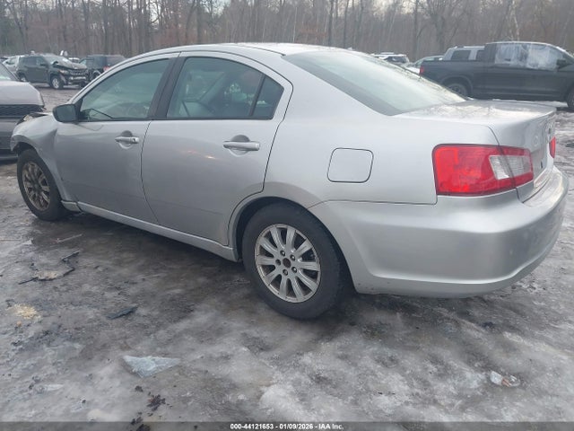 2011 MITSUBISHI GALANT 4A32B2FF8BE010871 Photo 2
