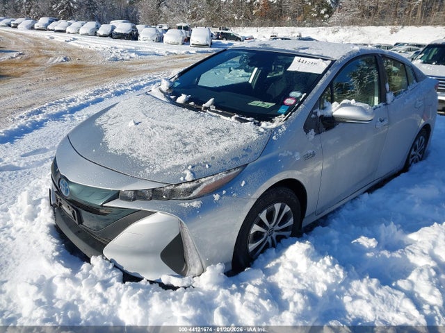 JTDKAMFPXN3225453 Toyota Prius Prime Le