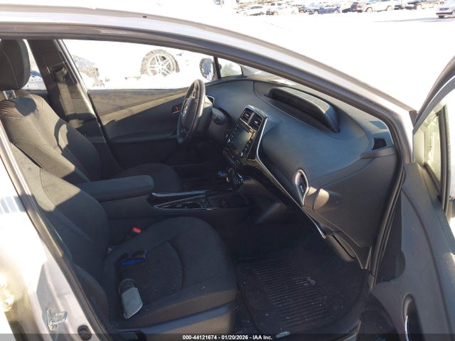 JTDKAMFPXN3225453 Toyota Prius Prime Le