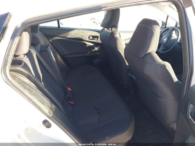 JTDKAMFPXN3225453 Toyota Prius Prime Le