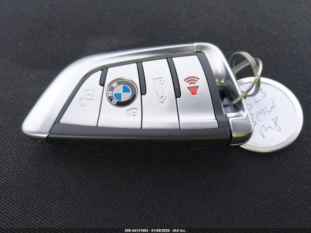 2023 BMW M8 CABRIOLET WBSDZ0C02PCK72974 Photo 10