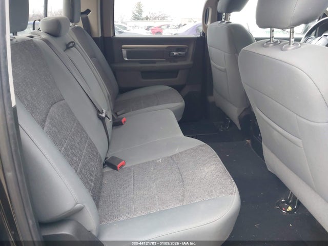 Продаж на аукціоні авто 2018 Ram 1500 Big Horn  4x2 5'7 Box, vin: 1C6RR6LT9JS132483, номер лоту: 44121703