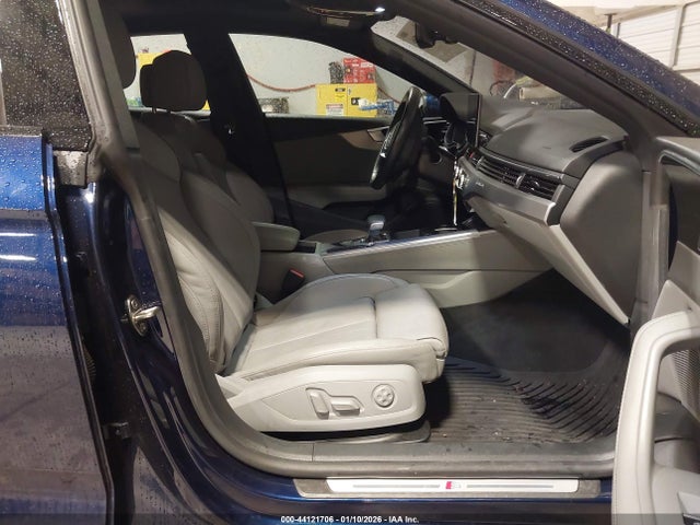 2021 AUDI A5 SPORTBACK WAUFACF51MA034330 Photo 4