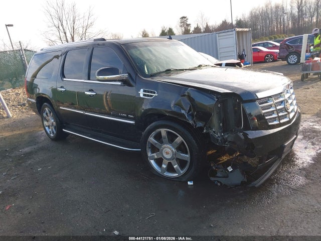 Aukcja sprzedaży 2014 Cadillac Escalade Esv Luxury, vin: 1GYS4HEF4ER190066, numer aukcji: 44121751