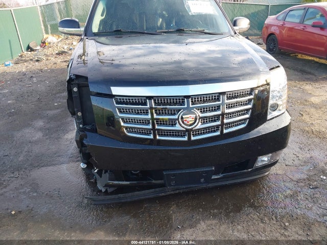 Aukcja sprzedaży 2014 Cadillac Escalade Esv Luxury, vin: 1GYS4HEF4ER190066, numer aukcji: 44121751