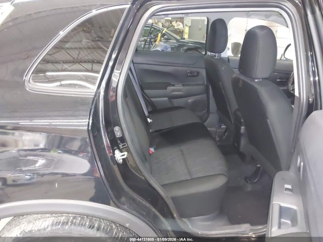 2025 MITSUBISHI OUTLANDER SPORT JA4ARUAU5SU005946 Photo 7