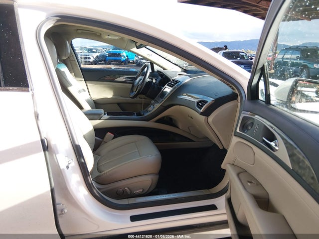 3LN6L5E99HR601582 Lincoln Mkz Reserve