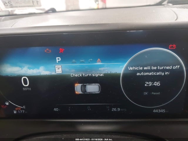 44121823 :رقم المزاد ، KNDETCA70R7558199 vin ، 2024 Kia Seltos Sx Turbo مزاد بيع