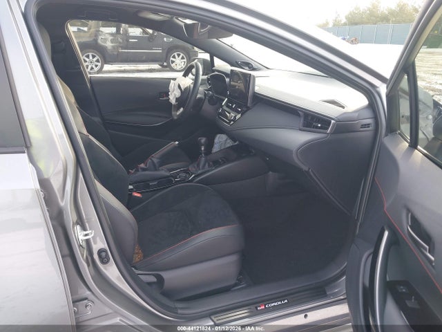 2023 TOYOTA GR COROLLA JTNABAAE3PA005739 Photo 4