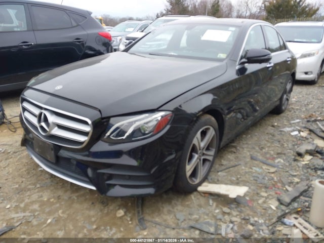 2019 MERCEDES-BENZ E 300 WDDZF4KB7KA535843 Photo 1