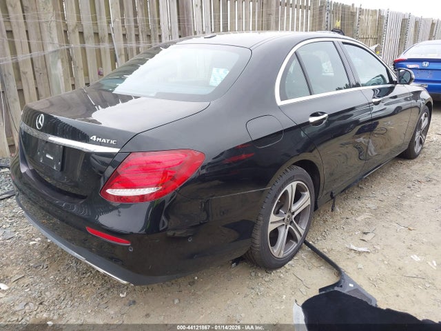 2019 MERCEDES-BENZ E 300 WDDZF4KB7KA535843 Photo 3