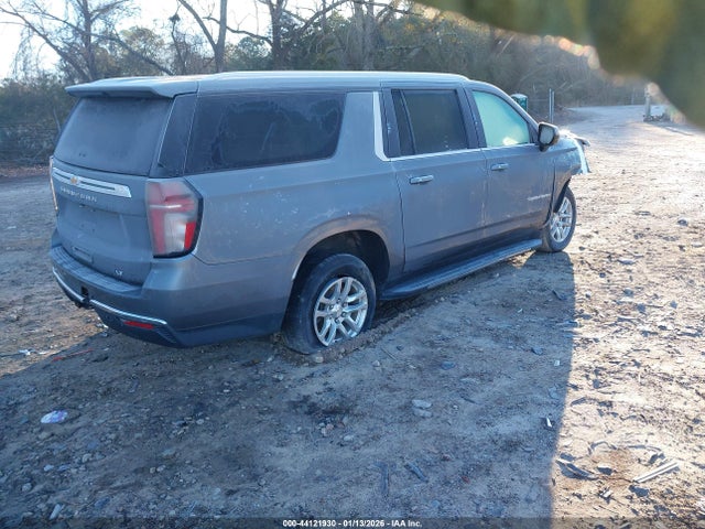Продажа на аукционе авто 2021 Chevrolet Suburban 2wd Lt, vin: 1GNSCCKD7MR276038, номер лота: 44121930
