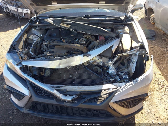 4T1G11AKXNU667137 Toyota CAMRY SE
