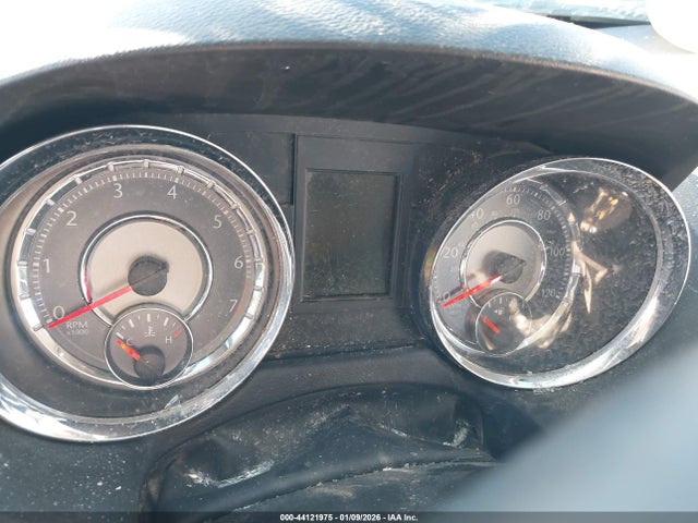 2012 Chrysler Town & Country Touring მანქანა იყიდება აუქციონზე, vin: 2C4RC1BG7CR400484, აუქციონის ნომერი: 44121975