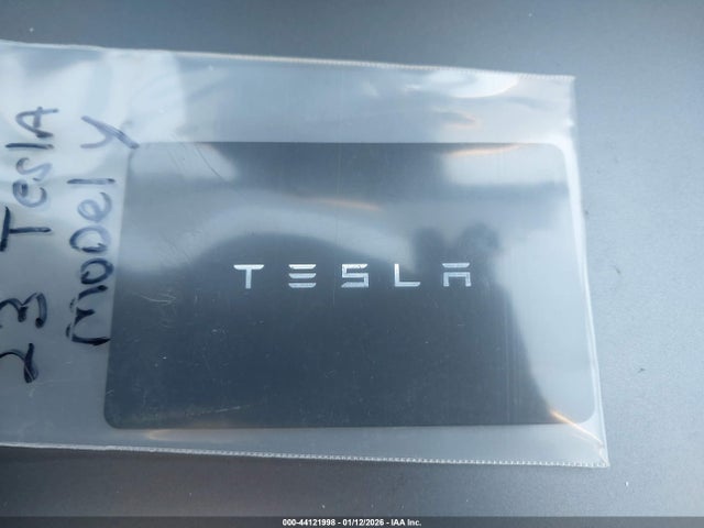 2023 TESLA MODEL Y 7SAYGDEEXPA184014 Photo 10