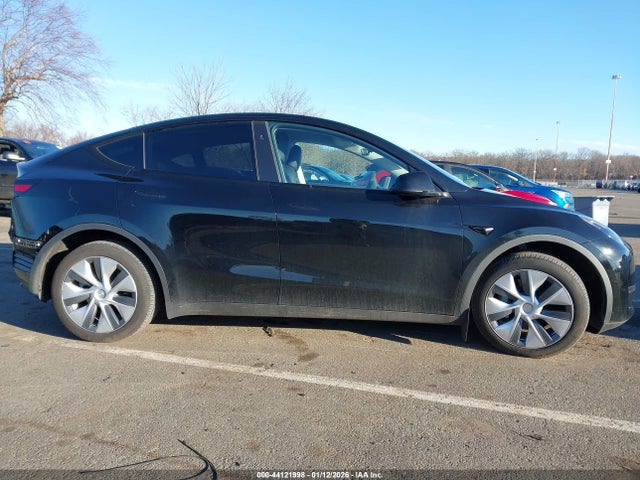7SAYGDEEXPA184014 Tesla Model Y Awd/long Range Dual Motor All-wheel Drive
