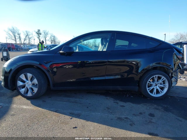 7SAYGDEEXPA184014 Tesla Model Y Awd/long Range Dual Motor All-wheel Drive